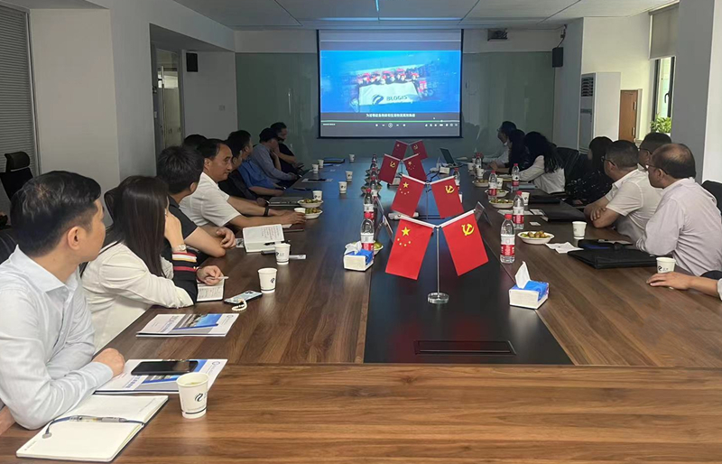 宝湾华中大区与湖北第二师范学院举行校企合作揭牌仪式